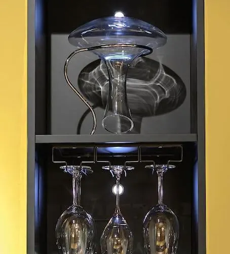 Lägenhet Under Bridge, Terremarine *